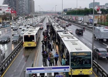 İmamoğlu&rsquo;nun veto ettiği karar meclisten ge&ccedil;ti