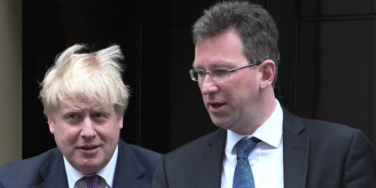 İngiltere Başbakanı Johnson'un istifasını isteyenlere hükümetin eski hukuk başdanışmanı da katıldı