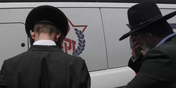 İsrail, baltayla düzenlenen saldırının şüphelilerinin yakalandığını duyurdu