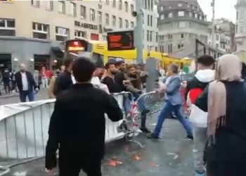 İsviçre'de 23 Nisan Festivali'ne saldırı: "6 kişi yaralandı, saldırganlar PKK sloganları attı"