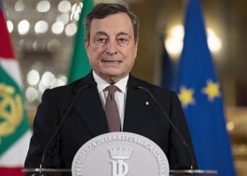 İtalya Başbakanı Draghi savaşın, Rusya'nın 'yenilmez' olmadığını gösterdiğini söyledi