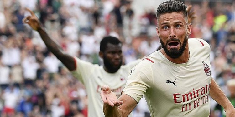 İtalya Birinci Futbol Ligi'nde Milan şampiyon oldu