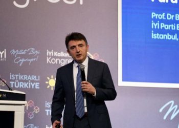 İyi Partili Yılmaz: Türkiye'nin az sayıda rezervi çarçur ediliyor; çok kötü bir sona doğru sürükleniyoruz