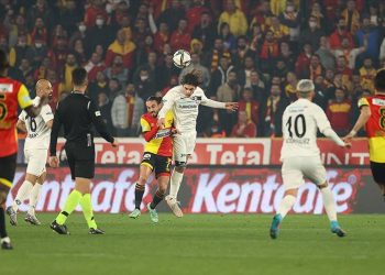 İzmir futbolunda tarih tekerrür etti