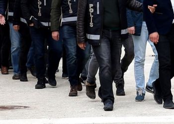 İzmir'de uyuşturucu operasyonu: Gözaltı sayısı 69 oldu