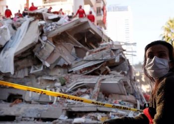 İzmirli depremzedeler isyan etti: AKP sözünü tutmadı