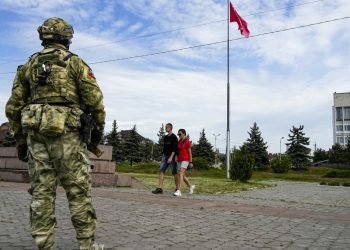 İşgal altındaki Ukrayna bölgesi Herson'a atanan Moskova yanlısı liderler, Rus askeri üssü istiyor