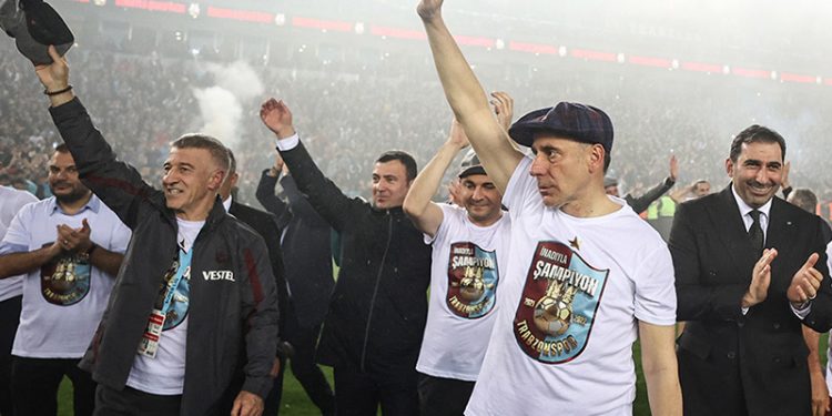 Şampiyon Trabzonspor kupasına kavuşuyor