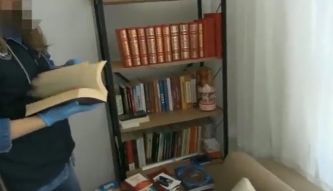 Şanlıurfa’da ‘büyük’ operasyon: 7 kadın tutuklandı, dini kitaplar tek tek incelendi