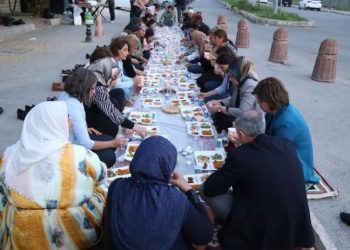 Şenyaşar ailesinden 'Adalet Sofrası' paylaşımı