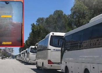 ‘Festival' deyip öğrencileri Konya'dan Adana'ya AKP programına götürmüşler