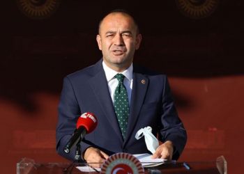 ‘Kanal İstanbul’dan geri adım atıldı, tapu toplayanlar çiftçilik öğrensin’