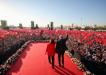 ‘Kılıçdaroğlu, adaylığını açıklamak için gün sayıyor’ iddiası
