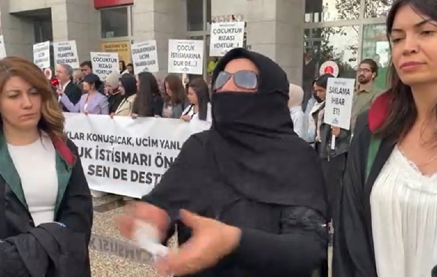 Çocuğu tacize uğrayan anneden Ali Erbaş’a tepki: ‘Allah seni ve kurumunu kahru perişan etsin’