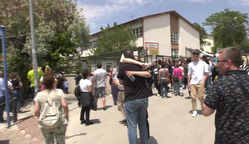 Üniversite sınavı bugün bitti: ‘Üniversiteye bile gitmeden yurt dışına çıkmayı düşünüyorum’