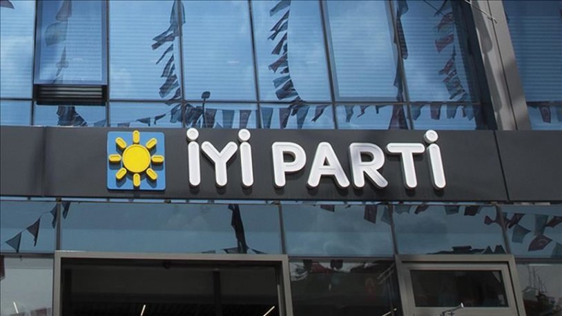 İYİ Parti'de dört ilçe başkanı ve yönetimi görevden alındı, teşkilatlar feshedildi!