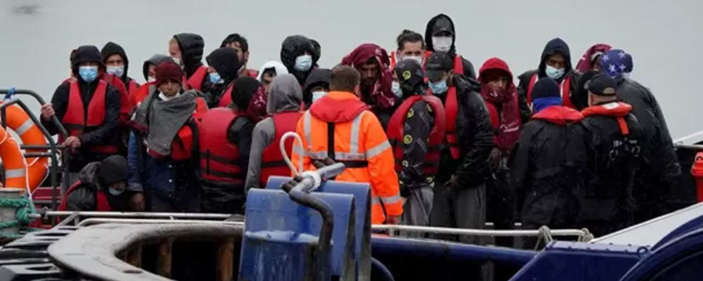 İngiltere'nin sığınmacıları Ruanda'ya gönderme planı: İlk uçak 14 Haziran'da kalkıyor