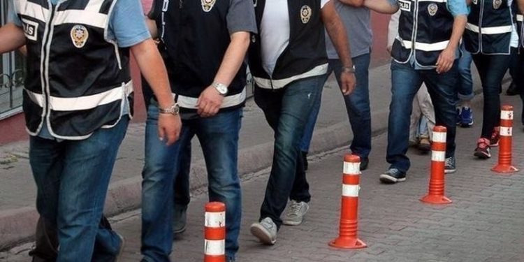 12 ilde IŞİD'e para toplayanlara yönelik operasyon: 1,5 milyon liranın üzerinde para hareketi belirlendi