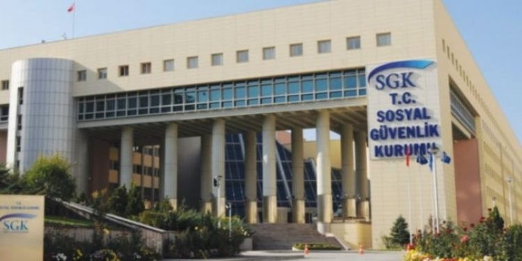 18 özel hastane SGK’yla anlaşmasını sona erdirdi