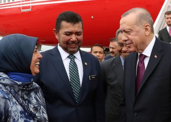 23 büyükelçi görevden alındı: Merve Kavakçı da listede