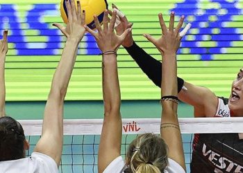 A Milli Kadın Voleybol Takımı, Almanya'yı 3-0 mağlup etti