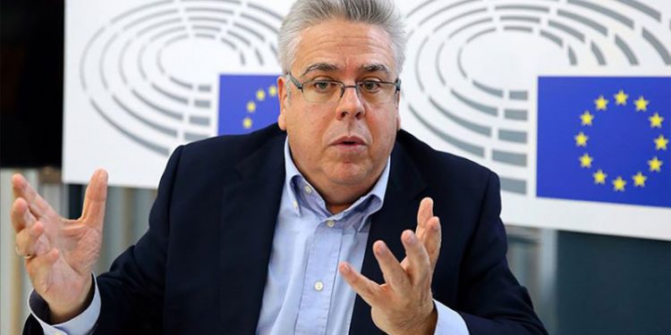 AB Türkiye raportörü Amor: HDP kapatılırsa AB’ye katılım süreci sonlanabilir