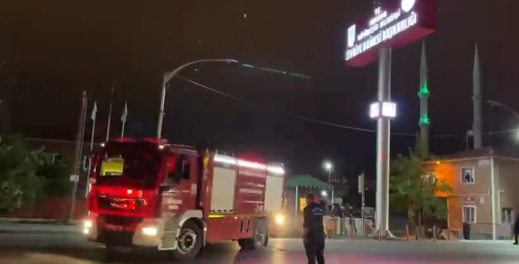 ABB, Marmaris’e 14 araçla personel gönderdi