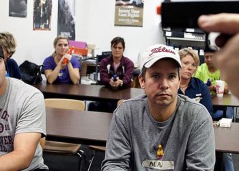 ABD'nin Ohio eyaletinde, 24 saat eğitim ile öğretmenlere silah taşıma yetkisi verildi