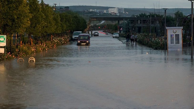 AFAD'dan 9 il için sel ve su baskını uyarısı