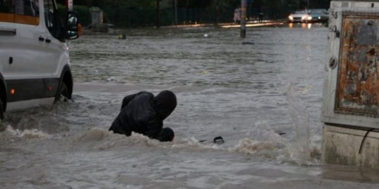 AFAD’dan 5 ile sel, su baskını ve yıldırım uyarısı