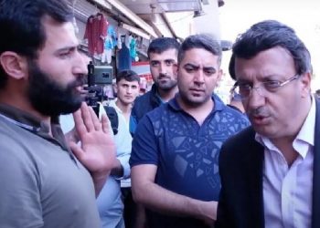 AKP Van İl Başkanı’na esnaftan soğuk duş: ‘Bizi perişan ettiniz, sorumlusu sizsiniz’