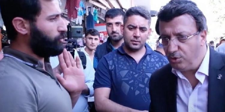 AKP Van İl Başkanı’na esnaftan soğuk duş: ‘Bizi perişan ettiniz, sorumlusu sizsiniz’