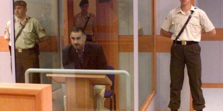 AKP'nin İmralı hamlesi: 'Ailesinin yanı sıra sivil bir heyetin de gönderilmesi bekleniyor' dedi, isim verdi