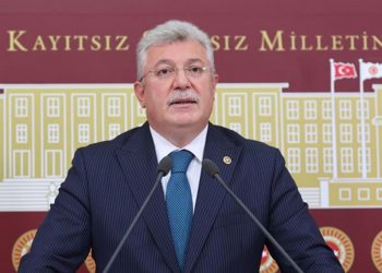 AKP’li Akbaşoğlu: Bugüne kadar toplumun hiçbir kesimini enflasyona ezdirmedik