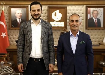AKP’li belediyeden aynı isme 43 ihale: Yeşilyurt’a kamudan verilen ihale sayısı 72 oldu