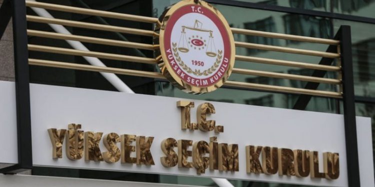 AKP’nin ‘seçim’ hazırlığı: YSK üyelerinin görev sürelerini uzatmak