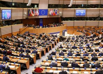 AP, oy birliğiyle kabul etti: Türkiye’de muhaliflere baskılar arttı