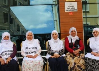 Adalet Nöbeti 70’inci gününde: Elinizi vicdanınıza koyun