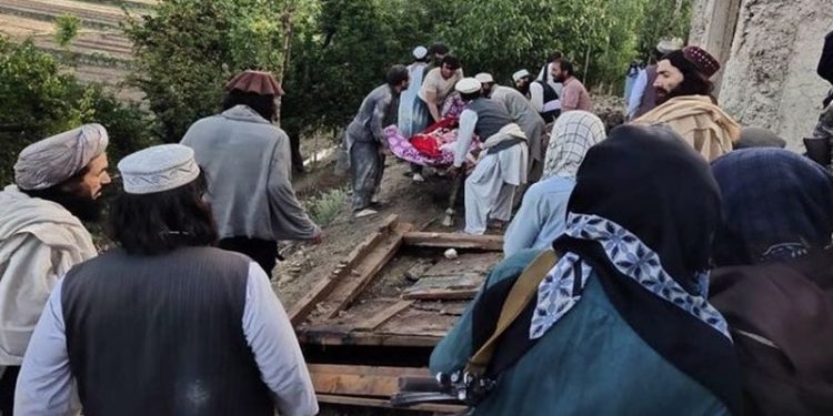 Afganistan’da 20 yılın en büyük depremi: 1000 ölü, 1500 yaralı