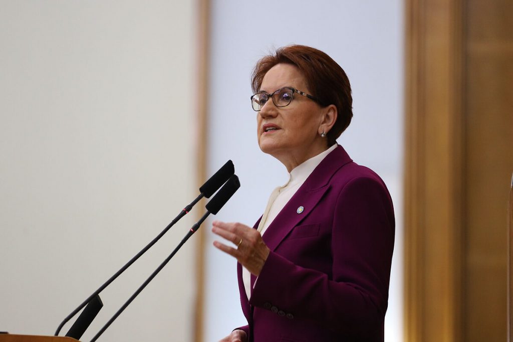 Akşener’den Erdoğan’a: Ekonomi ve ucube sistemle ilgili de adımlar görmek istiyoruz