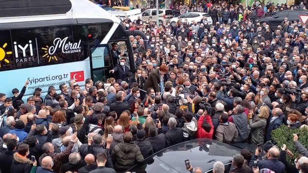 Akşener: AK Partili dayısı olan genç 58 puanla atanıyor, haram olsun