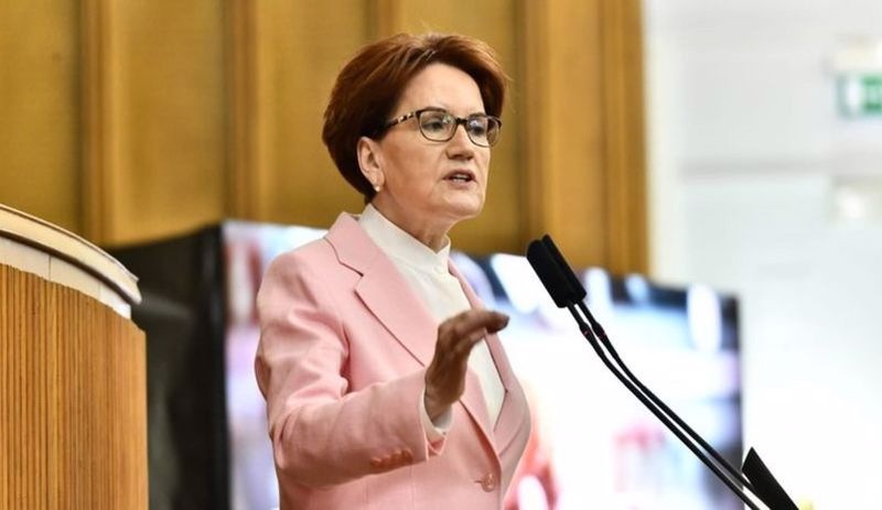 Akşener: Kadın katillerine destek veriyorlar