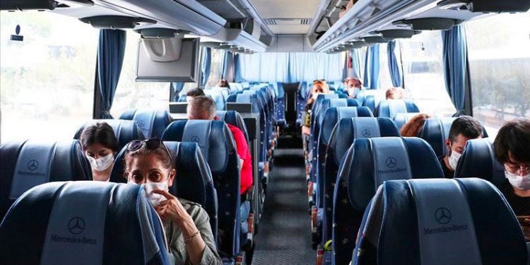 Akaryakıt fiyatları arttı, otobüs bilet fiyatları katlandı