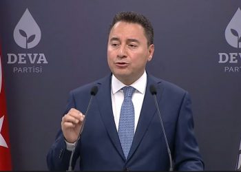 Ali Babacan: Çok kaygılıyım, bu işin şakası yok; Türkiye iflasın eşiğinde