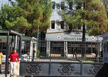 Alman Gazeteciler Birliği'nden Ankara'ya: Gazetecileri serbest bırakın