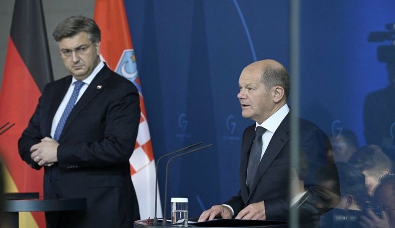 Almanya Başbakanı Scholz: Batı Balkan ülkeleriyle AB'ye katılım müzakereleri en kısa sürede başlamalı