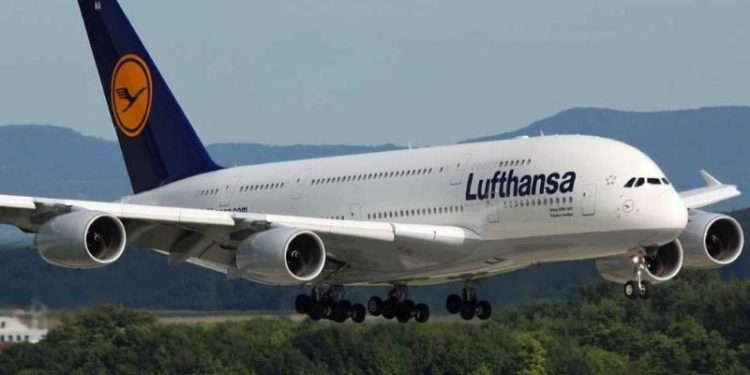 Almanya, Türkiye'den 2 bin hava yolları personeli istiyor