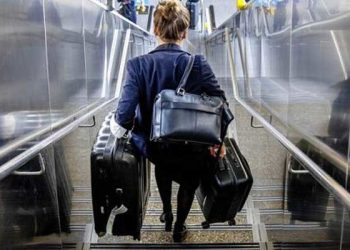 Almanya havalimanlarında yoğunluğu çözmek için Türk çalışanlara yöneldi