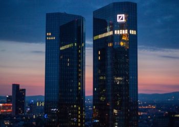 Almanya'da Deutsche Bank’a soruşturma: Polis bankada arama yaptı