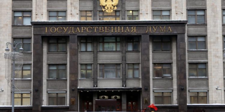 Almanya'da Rus milletvekilinin evlerine el kondu